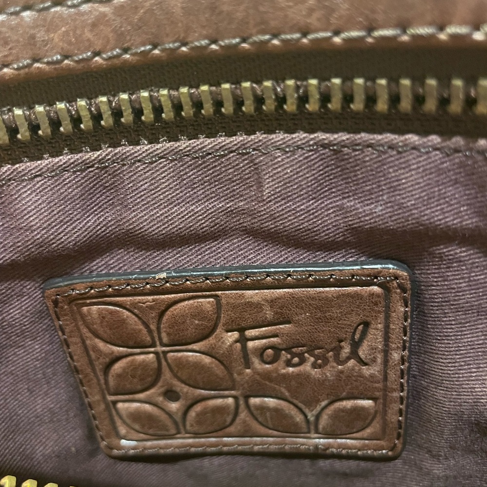 Fossil Vintage Sasha Distressed Cognac Leather Crossbody Bag - Picture 14 of 14
